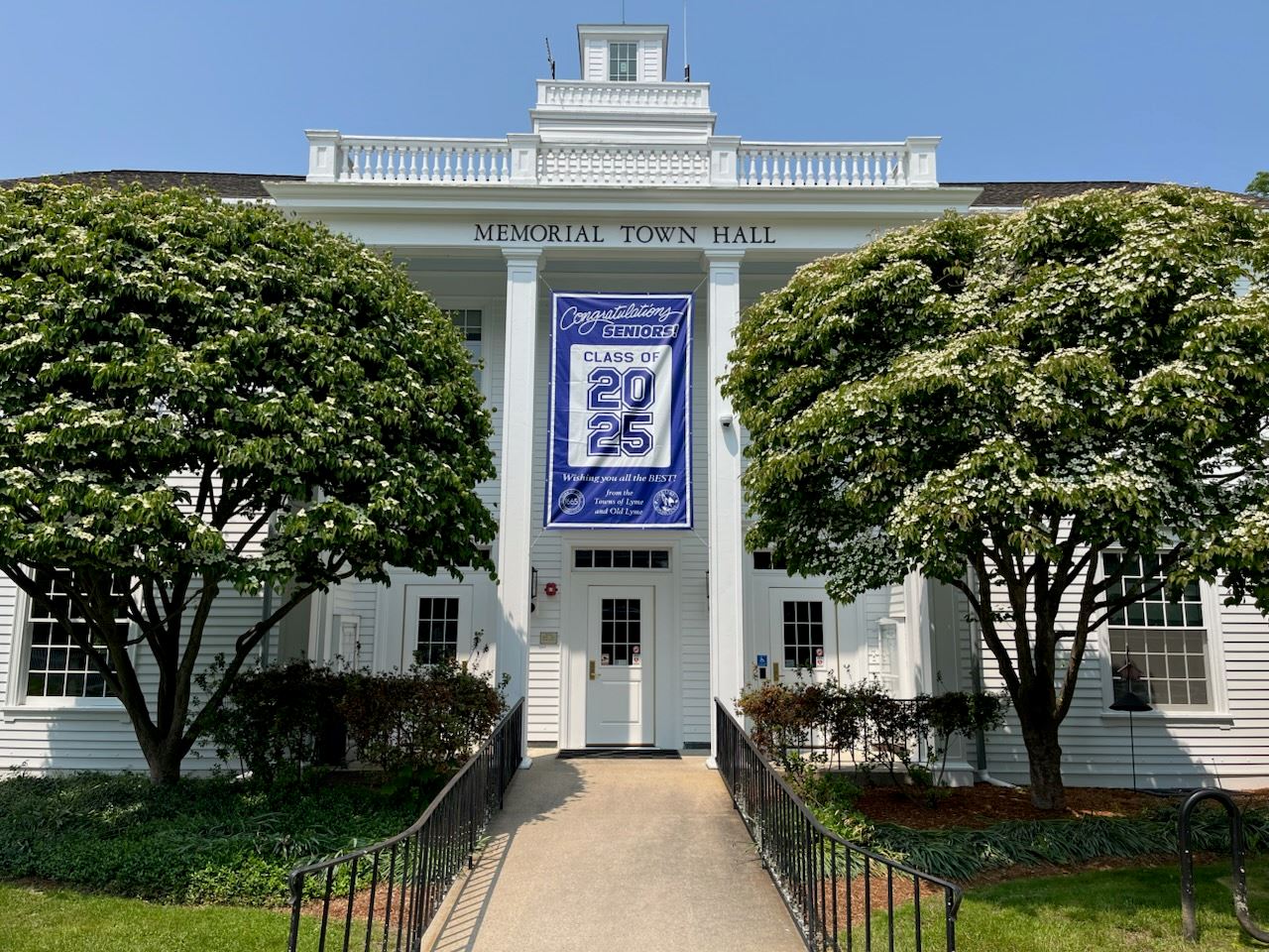 The Town of Old Lyme and Lyme Wish the Region 18 Class of 2025 the best!
